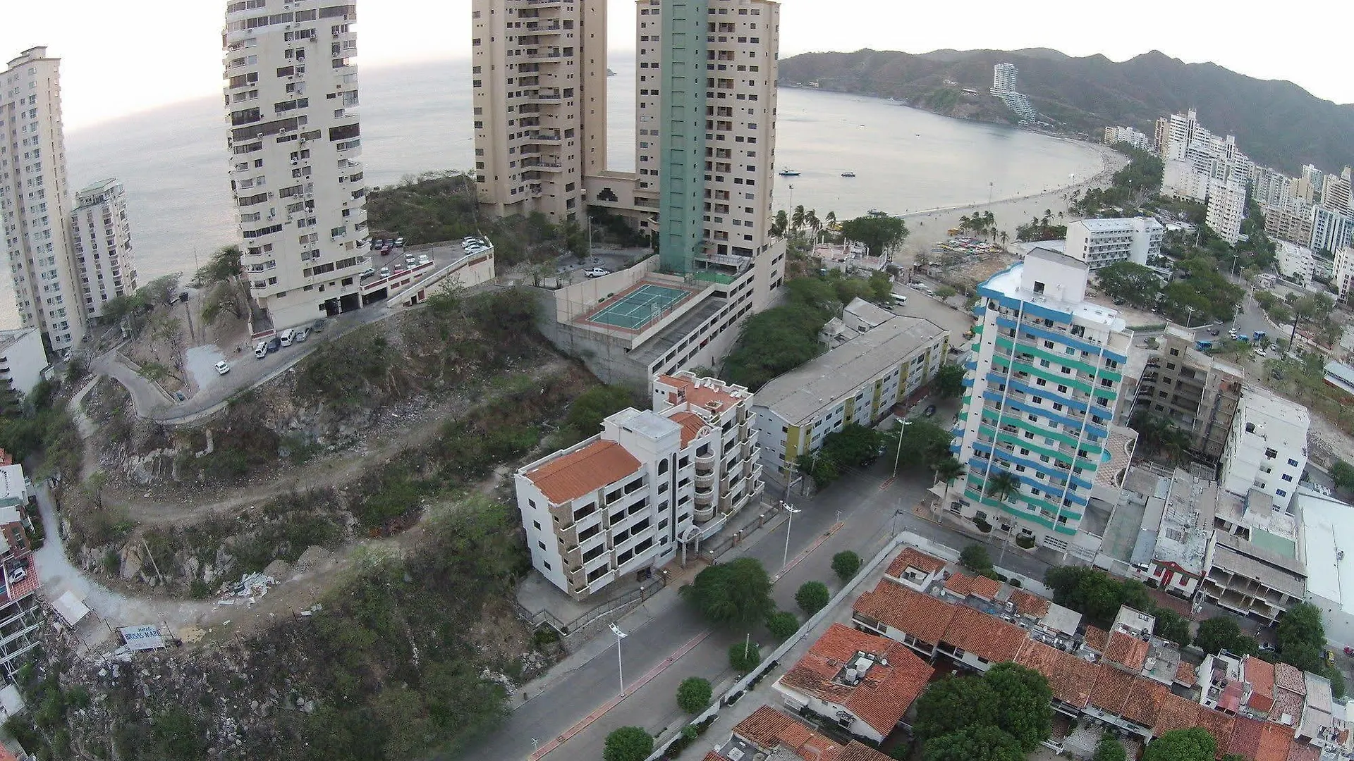 Aparta Hotel Roca Marina Santa Marta  Apartahotel Santa Marta (Magdalena)